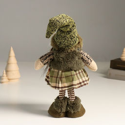 Интерьерная кукла текстильная «Кикиморка в зелёном наряде в колпаке», 32 см