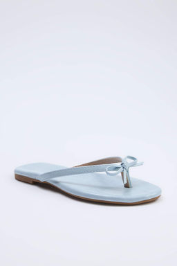 Ac?k Mavi Fiyonk Detayl? Kad?n Parmak Aras? Terlik TAKSS26TE00031