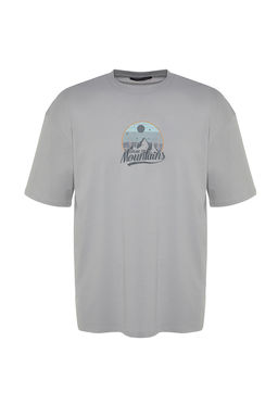 TRENDYOL MAN Kahverengi Oversize/Genis Kesim Manzara-Yaz? Bask?l? %100 Pamuklu T-Shirt TMNSS23TS00206 - Trendyolmilla фото 9