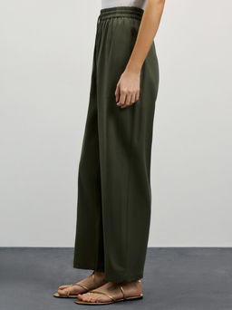 Льняные брюки с накладными карманами / Zarina  фото 3