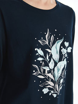 Bisiklet Yaka Bask?l? Uzun Kollu Kad?n Ti??rt