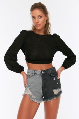 TRENDYOLMILLA Denim Renk Bloklu Denim Plaj Sort TBESS22SR0391