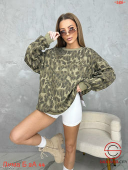 Толстовка с мехом женская