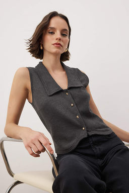 Ac?k Antrasit Fitted /Vucuda Oturan Dugmeli Esnek Orme Yelek TWOAW26YE00055 - Trendyolmilla фото 2