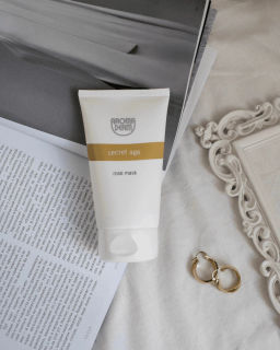 Лифтинговая омолаживающая маска для лица с органик розой, водорослями, гиалуроном SECRET AGE STYX, 150 мл