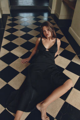 SATIN STRAPPY DRESS