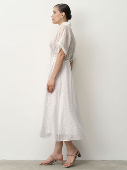 Платье из тенселя 90501 белое в горошек