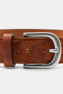 100% EMBOSSED LEATHER BELT - Zara фото 3