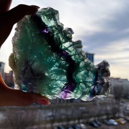Срез из Флюорита