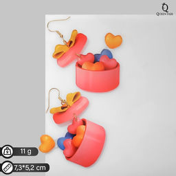 Серьги пластик Сердца коробочки, цветные в золоте