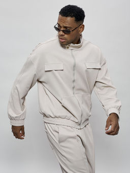 Спортивный костюм бежевого цвета