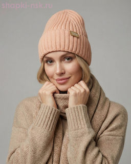 0531AV1 Лемида Шапка женская флис (54-56)