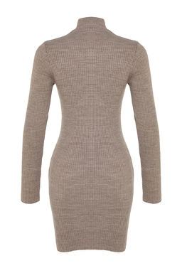 TRENDYOLMILLA Vizon Mini Triko Vucuda Oturan Elbise TWOAW23EL01389 фото 29