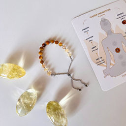 Браслет регулируемый из камней для проработки третьей чакры "Манипура" от 15 см