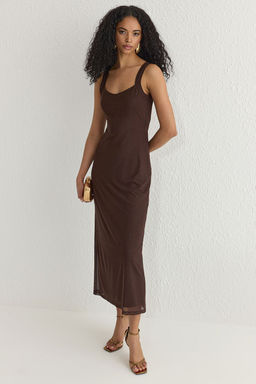 TRENDYOLMILLA Kahverengi Astarl? Parlak Tasl? Tul Orme S?k Abiye Elbise TPRSS25AE00006