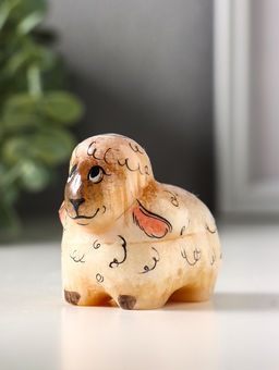 Фигурка «Овечка Долли», 6×7 см, селенит