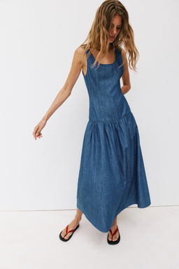 VESTIDO MIDI FALDA CAPA / Azul