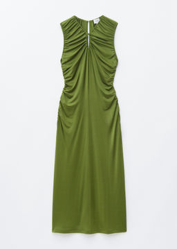 Vestido midi fruncido con escote ojo de cerradura