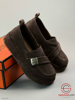 Слипоны женские весенние