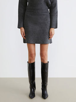 Beli Lastikli Triko Mini Etek