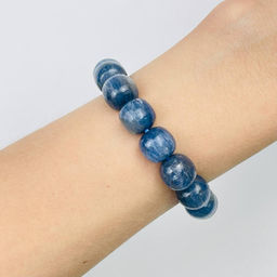 Браслет из Кианита