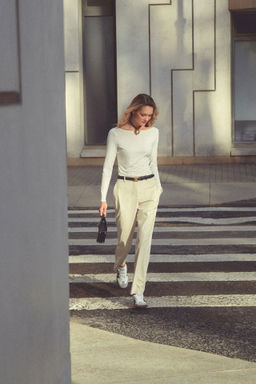 Лонгслив из трикотажа с вырезом лодочка - Mollis фото 8