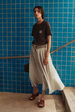 RUSTIC LAYERED SKIRT WITH BELT