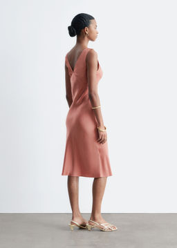 Vestido midi lencero con escote en pico - H&m фото 10
