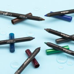 DEBORAH Карандаш для век гелевый 2 in 1 Gel Kajal & Eyeliner Pencil тон 04 зеленый 1.4г.  фото 2