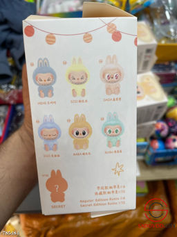 Коллекционная фигурка Лабубу