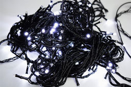 Эл. гирлянда диодная 400 ламп 20м темный провод (MM-400LED/240л) холодно-белая, в тубе