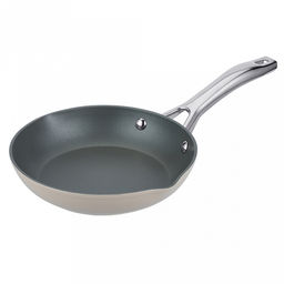 Сковорода с антипригарным покрытием "Linea TAUP" д24см, h4,8см, алюминий, "Regent" (Китай) Подходит для всех видов плит, включая индукционную.