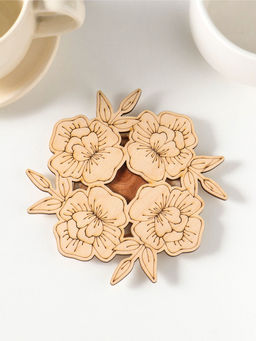 Цена за 2 шт. Подставка под горячее «Цветы», вид 2, 11см, можжевельник, фанера