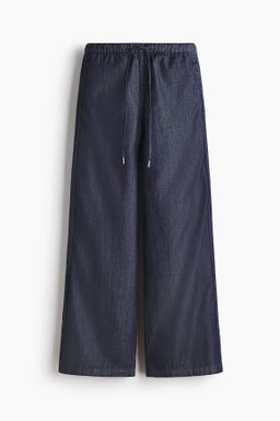 Pantal?n denim con cord?n de ajuste