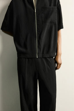 PANTAL?N RELAXED FIT RELIEVE / Negro - Zara фото 5