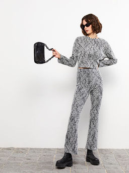 Standart Fit Desenli Kad?n Pantolon