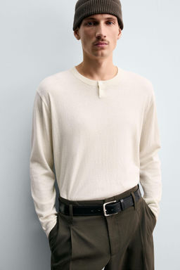 COTTON-CASHMERE BUTTON NECK SWEATER