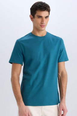 New Regular Fit Bisiklet Yaka Basic Duz K?sa Kollu Tisort