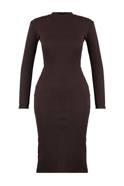 Kahverengi Vucuda Oturan Y?rtmacl? Bisiklet Yaka Midi Fitilli Esnek Orme Elbise TWOAW21EL0135