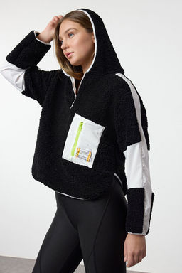 TRENDYOLMILLA Ekru Renk Bloklu Parasut Kumas Detayl? Pelus Genis Kal?p Orme Spor Sweatshirt THMAW24SW00009  фото 9