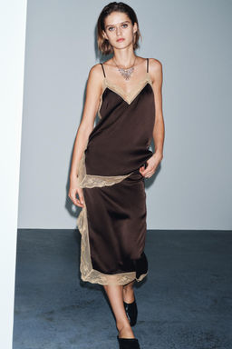 ZW COLLECTION SATIN TOP WITH LACE TRIM