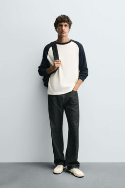 COLOUR BLOCK T-SHIRT