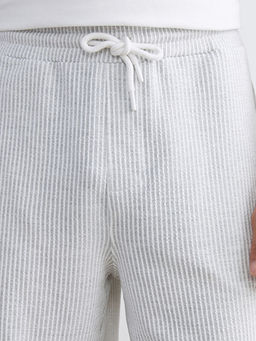 Standart Kal?p ?izgili Erkek ?ort