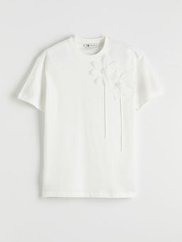 Bisiklet Yaka ?i?ek Aplikeli Bluz