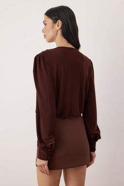 Koyu Kahverengi Kruvaze V Yaka Uzun Vatkal? Alttan C?tc?tl? Orme Sandy S?k/Gece Body TPRSS21BD0029