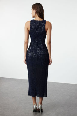 Lacivert Vucuda Oturan Orme Par?lt?l? Pullu Payet Uzun Abiye Gece Mezuniyet Elbisesi TPRSS24EL00030