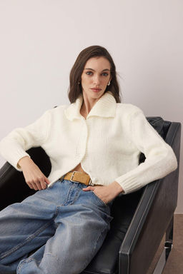 Mavi Oversize/Genis Kal?p Crop Triko H?rka TWOAW26HI00179 - Trendyolmilla фото 9