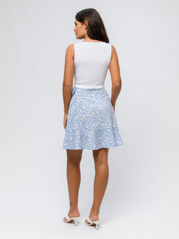 Юбка голубого цвета с принтом длины мини с запахом - 1001dress фото 3