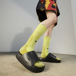 Шлепанцы женские