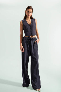 Широкие брюки с тремя карманами, нормальной талией, стандартной длины, брюки из смесового льна - Defacto фото 4